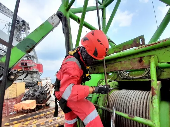 Overhead Crane Inspection & Servicing — 6